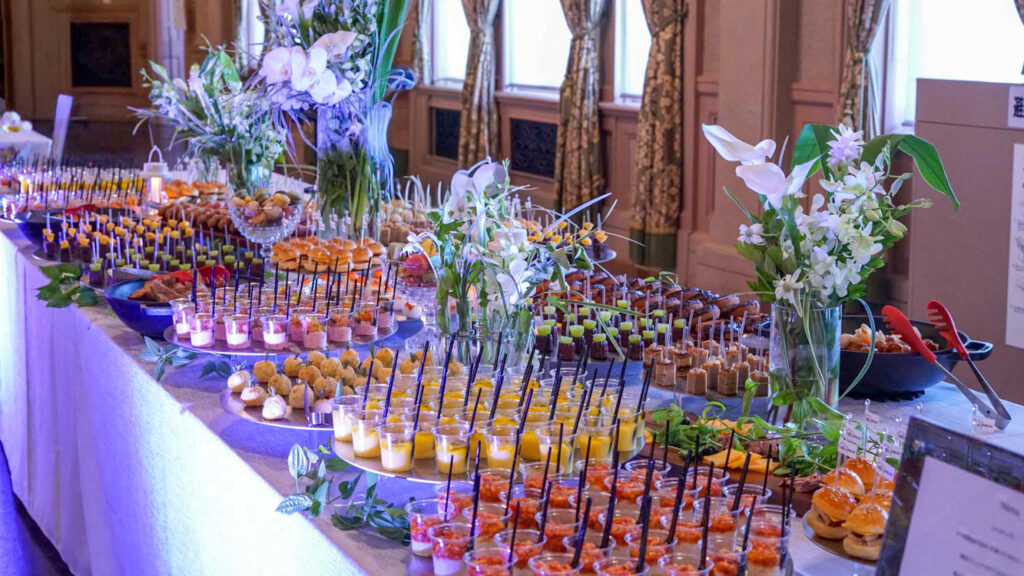 大阪・神戸で人気の華やかなフードディスプレイケータリング｜オモイデファクトリー